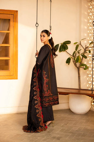 MIDNIGHT ORCHID - SAJNI