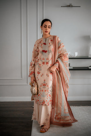 Ayesha Baig - Gold x MH