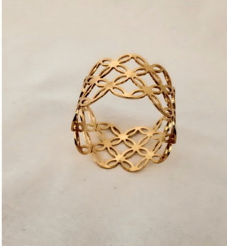 Hint of Gold, A Lot of Class