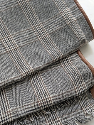 Tweed & Leatherette – The Perfect Pair