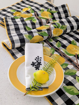 When Life Gives You Lemons… Style Your Table!