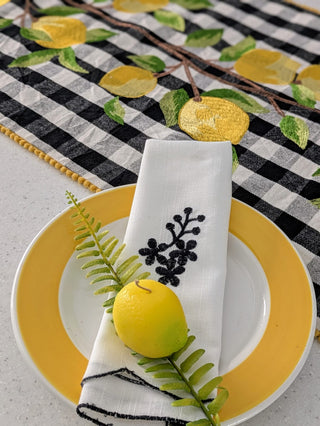 When Life Gives You Lemons… Style Your Table!