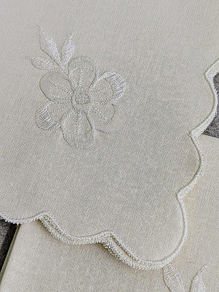 Scalloped Sophistication