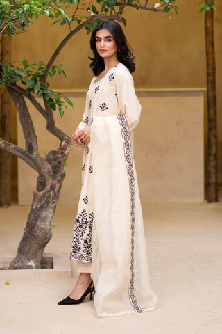 Inara - Maanofficial