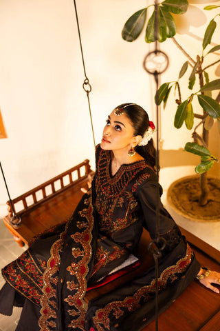 MIDNIGHT ORCHID - SAJNI