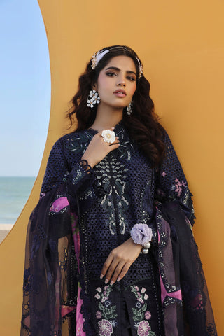 Zoya
