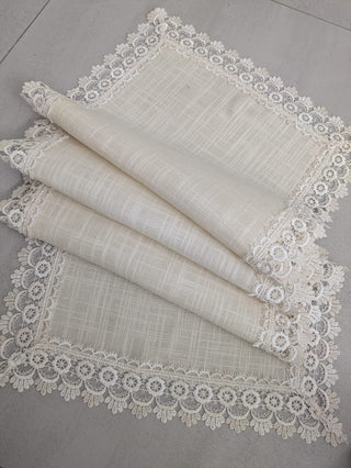 Lace & Linen A Classic Affair