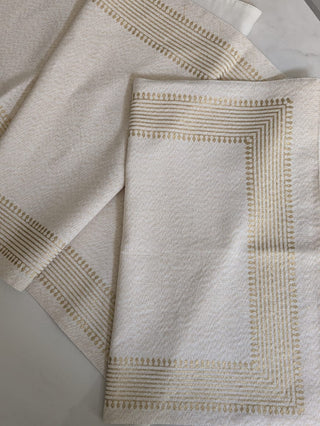 A Classic Affair in Ivory & Gold