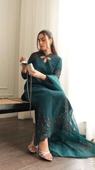 Ayesha Baig x MH