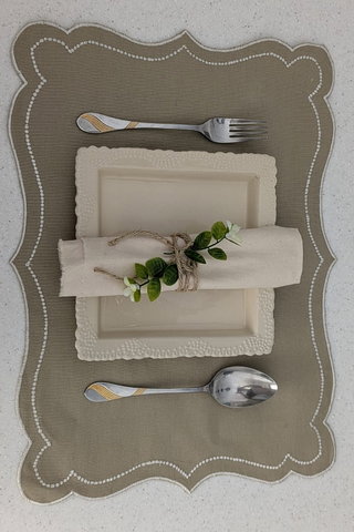 Fine Dining, Refined Style