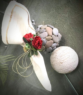 Roses & Gold