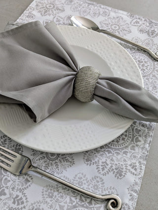 Simply Grey, Pure White