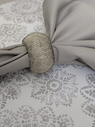 Simply Grey, Pure White