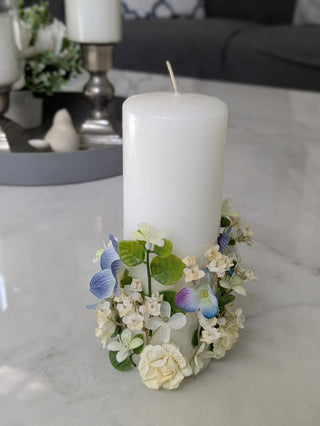 Delicate Candle Charm