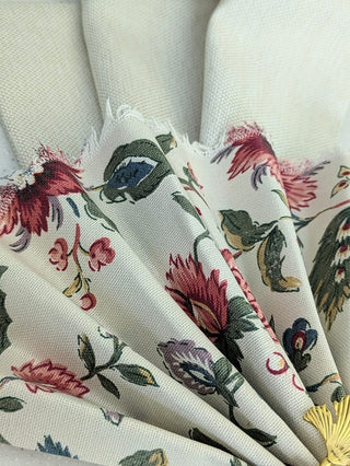 Florals, Friends & Fine Evenings