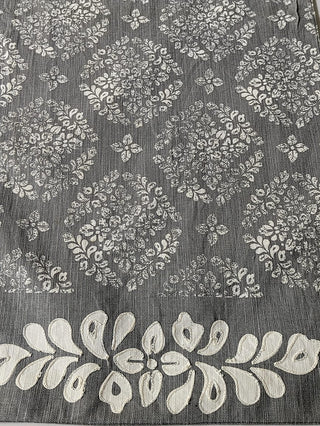 A Perfect Blend of Grey & White