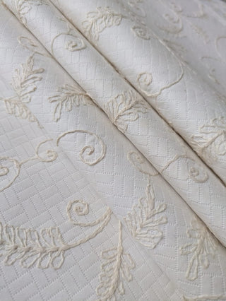 An Ode to Ivory Elegance