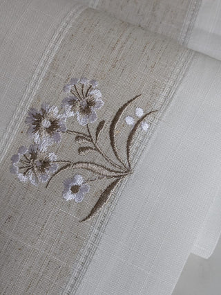 Delicate Florals, Lasting Impressions