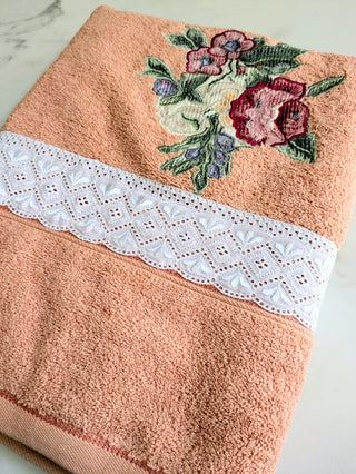 Peach Perfection for a Refreshing Glow